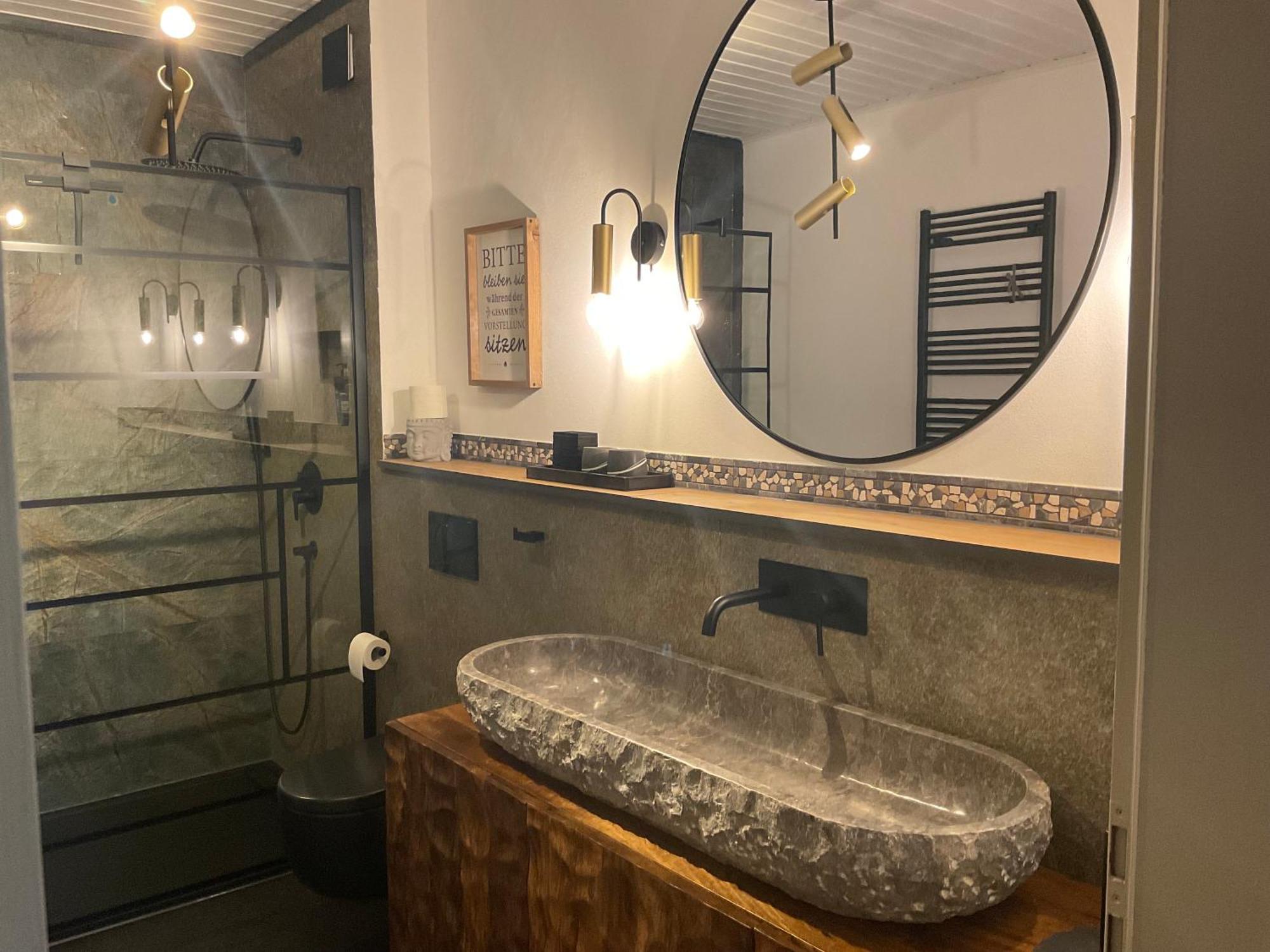 Zu Jeddelohs Bungalows & Apartments -Adult Friendly Gladenbach Εξωτερικό φωτογραφία