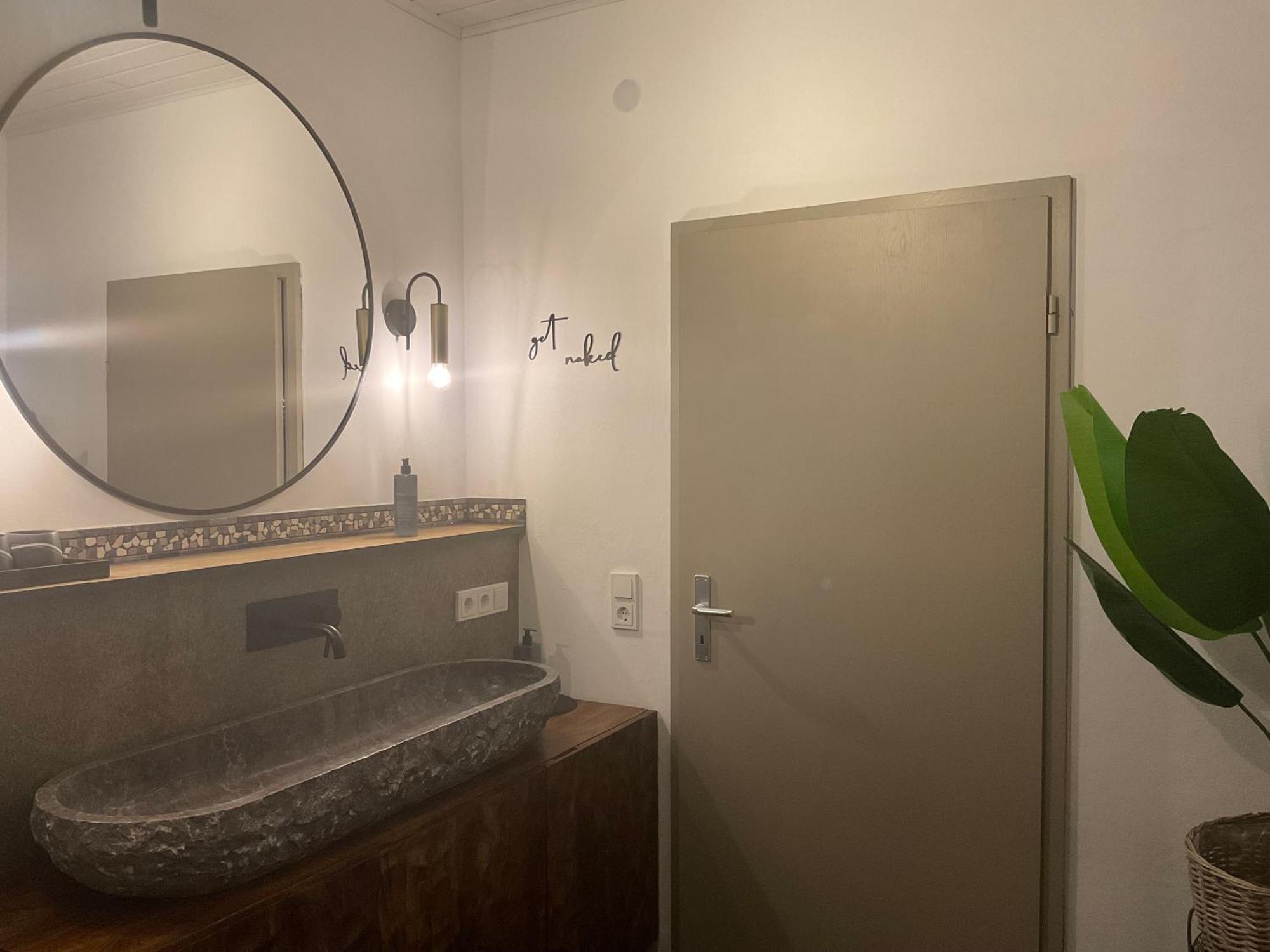 Zu Jeddelohs Bungalows & Apartments -Adult Friendly Gladenbach Εξωτερικό φωτογραφία