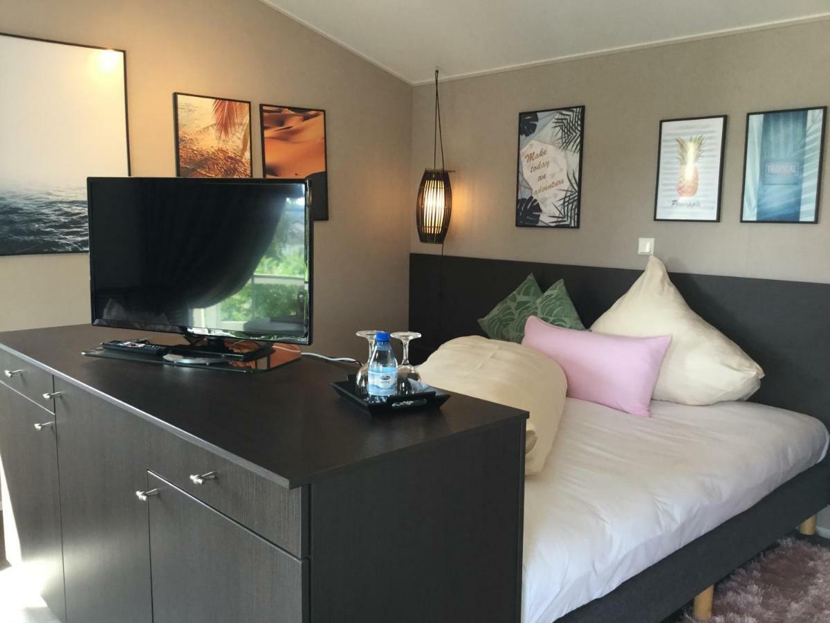 Zu Jeddelohs Bungalows & Apartments -Adult Friendly Gladenbach Εξωτερικό φωτογραφία
